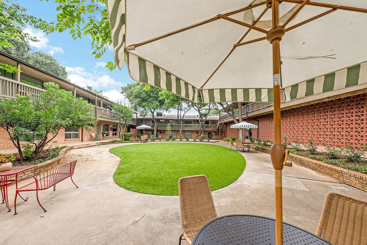 Lorrain Apartments - Photo 7 of 21