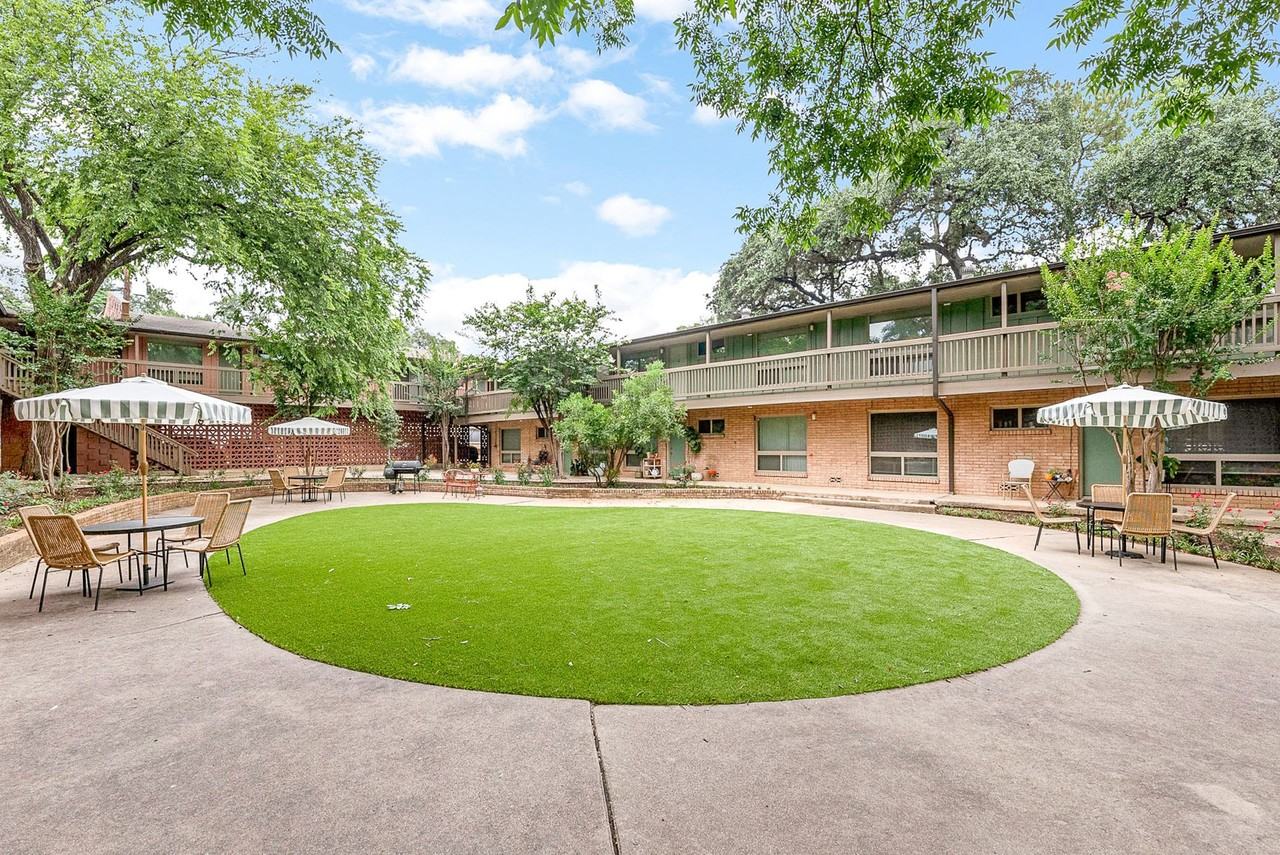 Lorrain Apartments - Photo 7 of 20