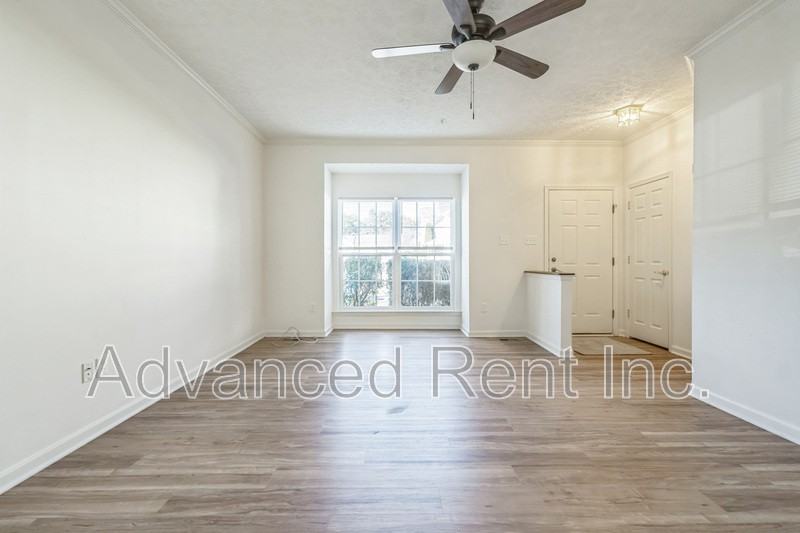 368 Foreland Garth - Photo 2 of 30