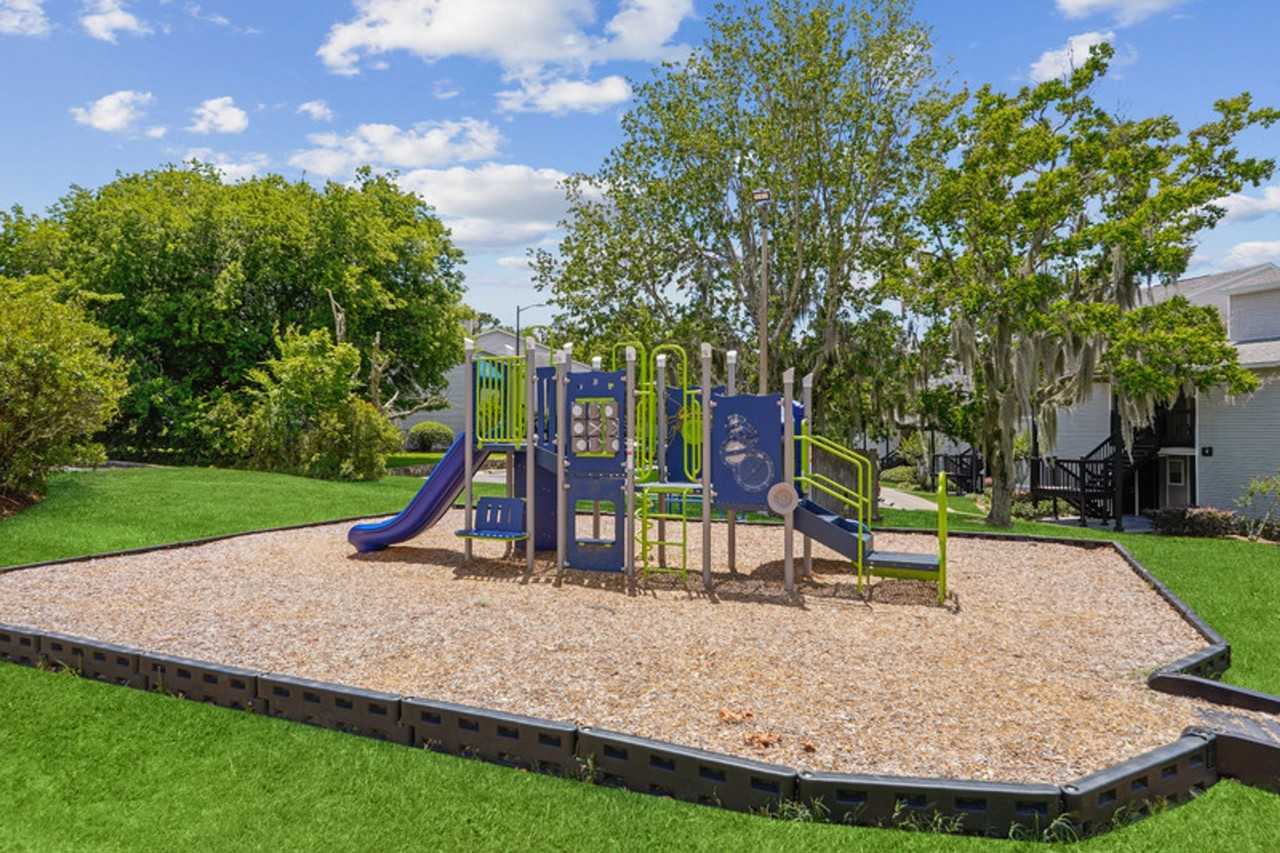 Centric on 34th - Photo 4 of 27