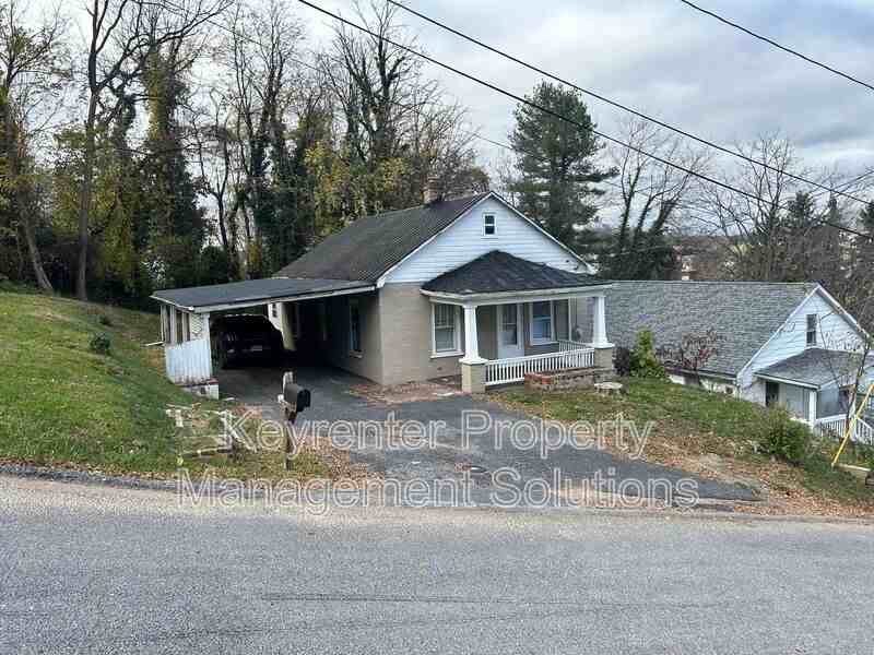 1014 Hall Street - Photo 3 of 19