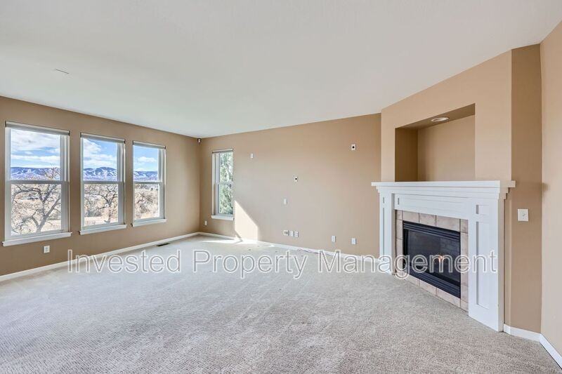8819 Greensborough Pl - Photo 4 of 28
