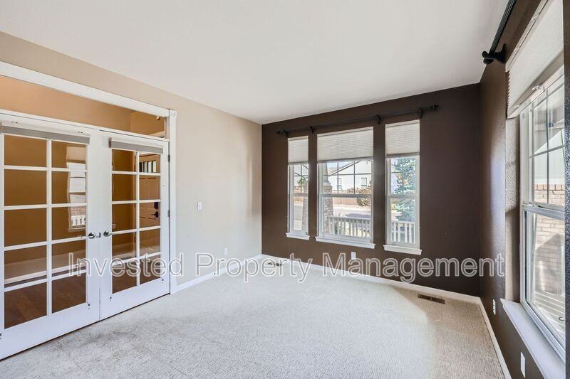 8819 Greensborough Pl - Photo 6 of 28