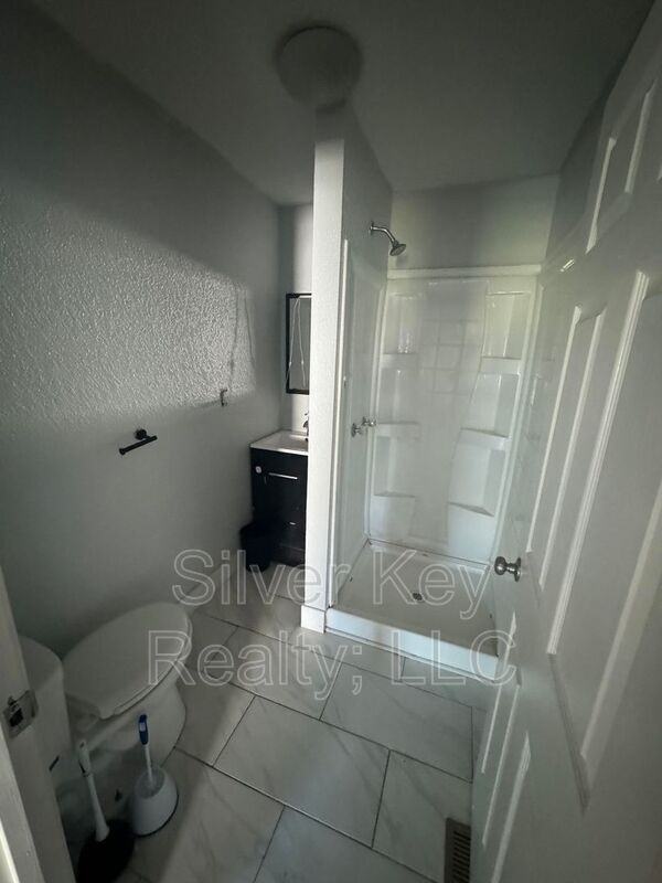 2335 Hwyn #9 - Photo 7 of 12