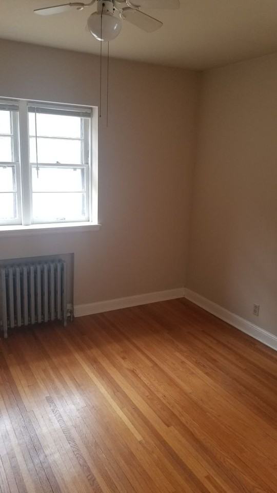 Stanley Hall Court Apartments - Photo 7 of 29