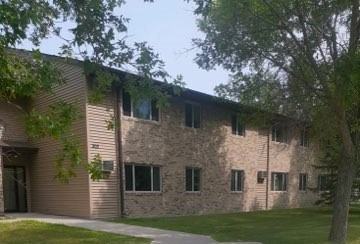 Pleasant View Manor - Photo 4 of 6