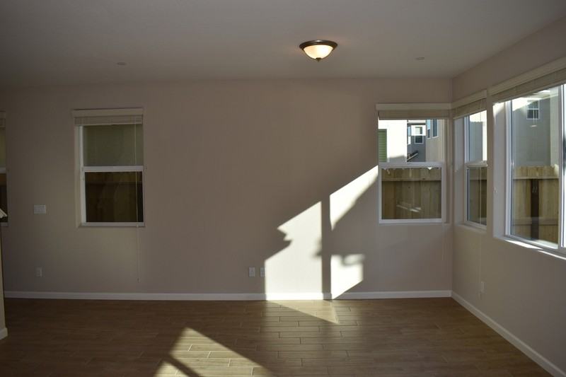1110 Encore Way W - Photo 5 of 41