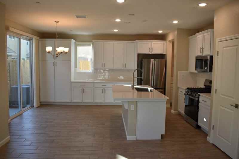 1110 Encore Way W - Photo 7 of 41