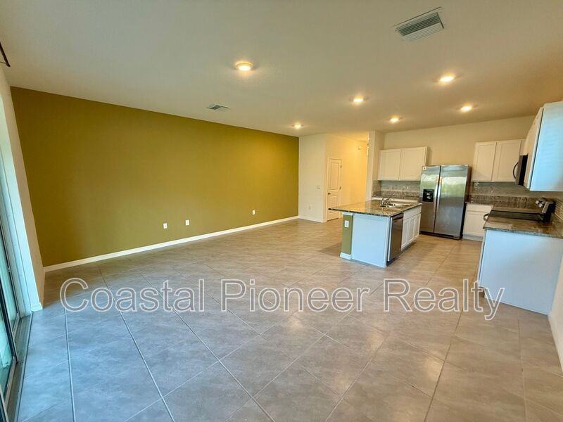 34309 Sorrel Mint Dr - Photo 4 of 35