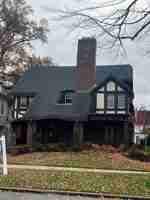 featured image of 555 W 6th St