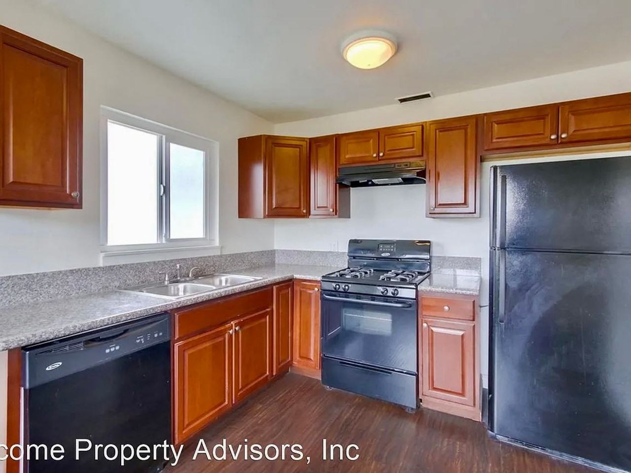 3827 Wilson Ave #10 - Photo 5 of 15