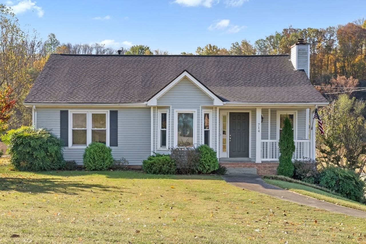 714 West Creek Drive - Photo 2 of 38