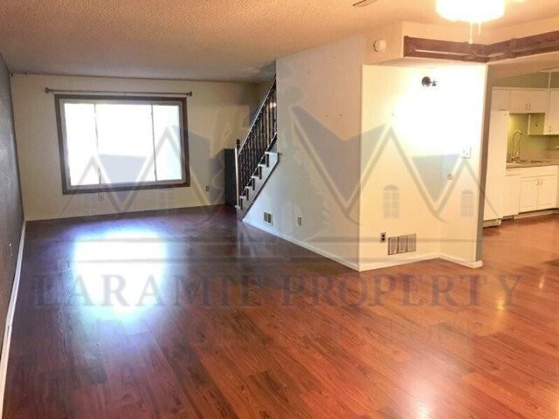 1722 Boswell Dr - Photo 5 of 21