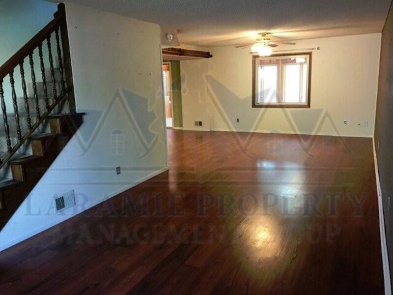 1722 Boswell Dr - Photo 6 of 21