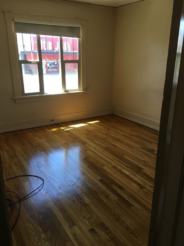66 S Wells Ave - Photo 3 of 13