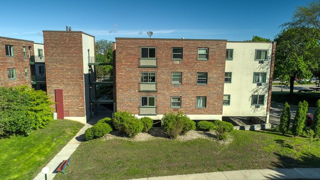 Parkview 765 - Photo 5 of 50