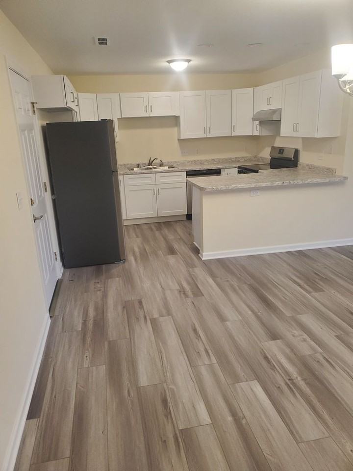 Meadow View - Photo 3 of 35