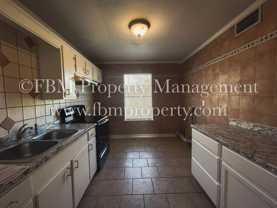 2608 W Sycamore Ave #7 - Photo 1 of 1
