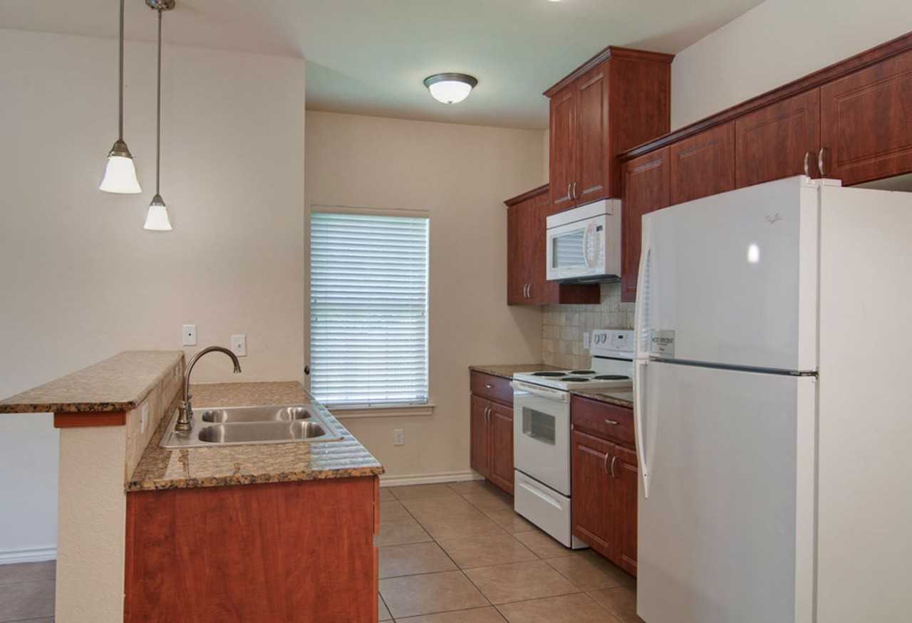 4462 Reveille Rd - Photo 5 of 14