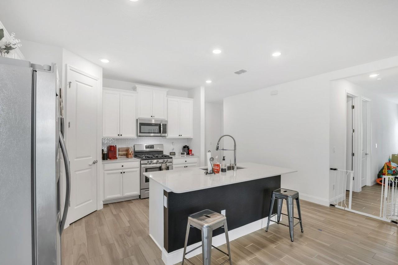 45 Monthaven Drive - Photo 7 of 22