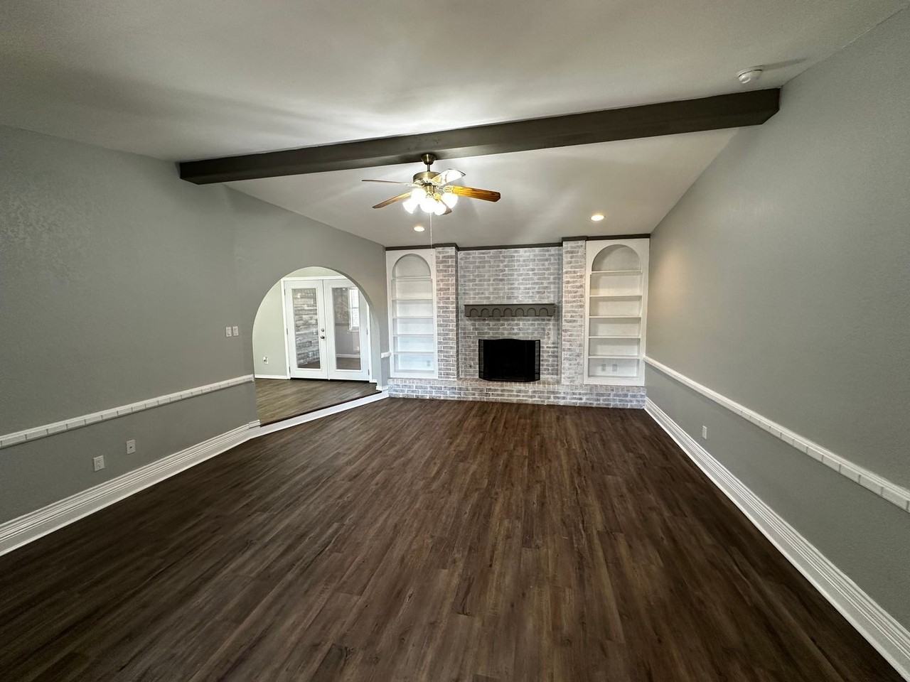 5216 71st St - Photo 3 of 38