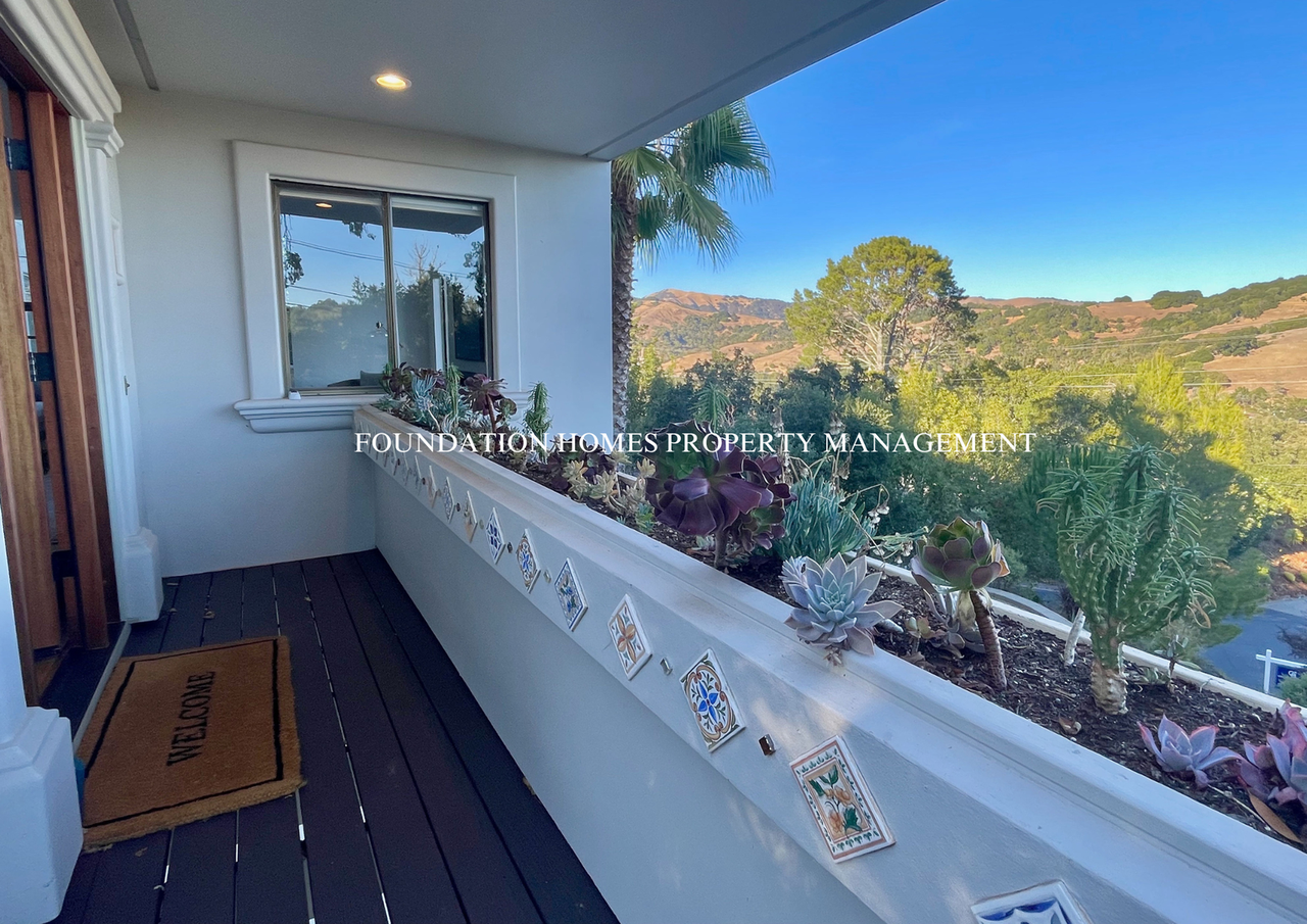 200 Stuyvesant Dr - Photo 2 of 30