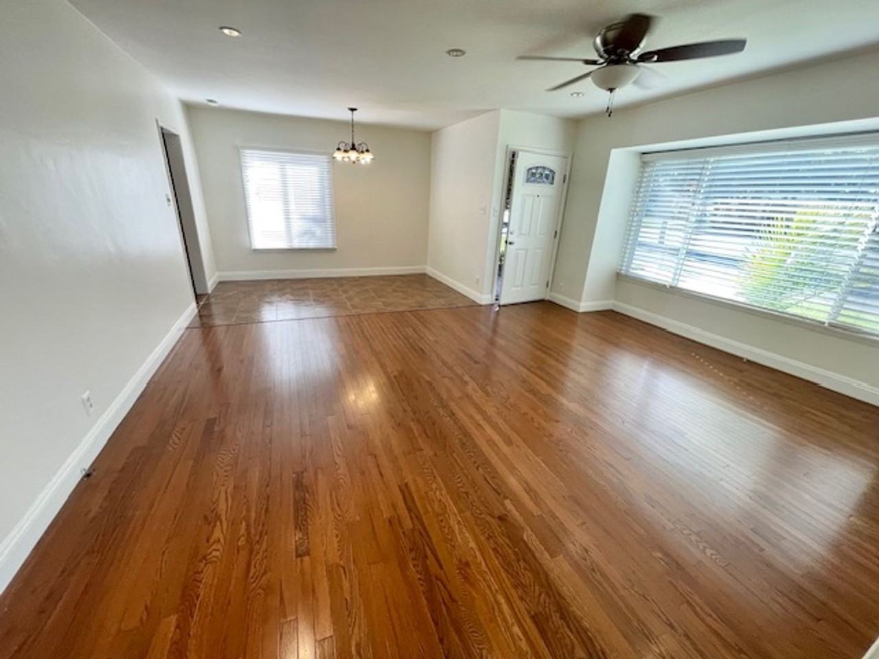 6052 Bellflower Blvd - Photo 3 of 31