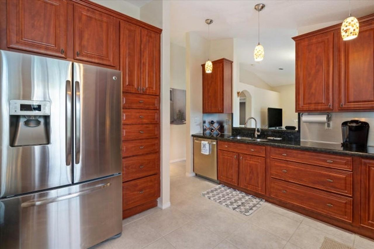 14211 W La Sedona Cir - Photo 2 of 18