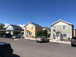 featured image of 425 Cedar Street