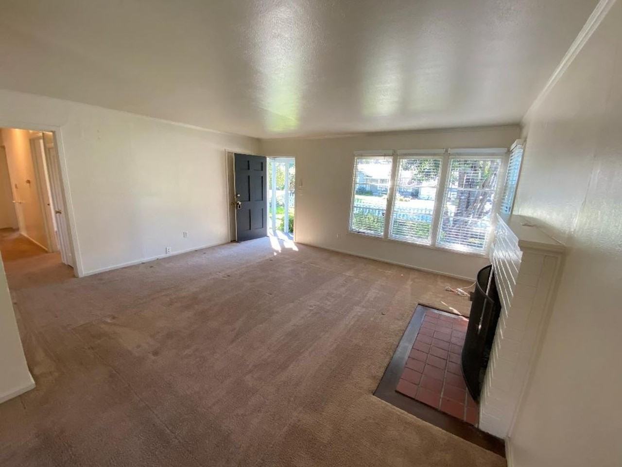 3424 Freeman Rd - Photo 3 of 12