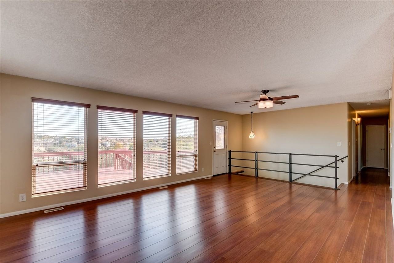 2375 Shinnery Ln - Photo 7 of 43