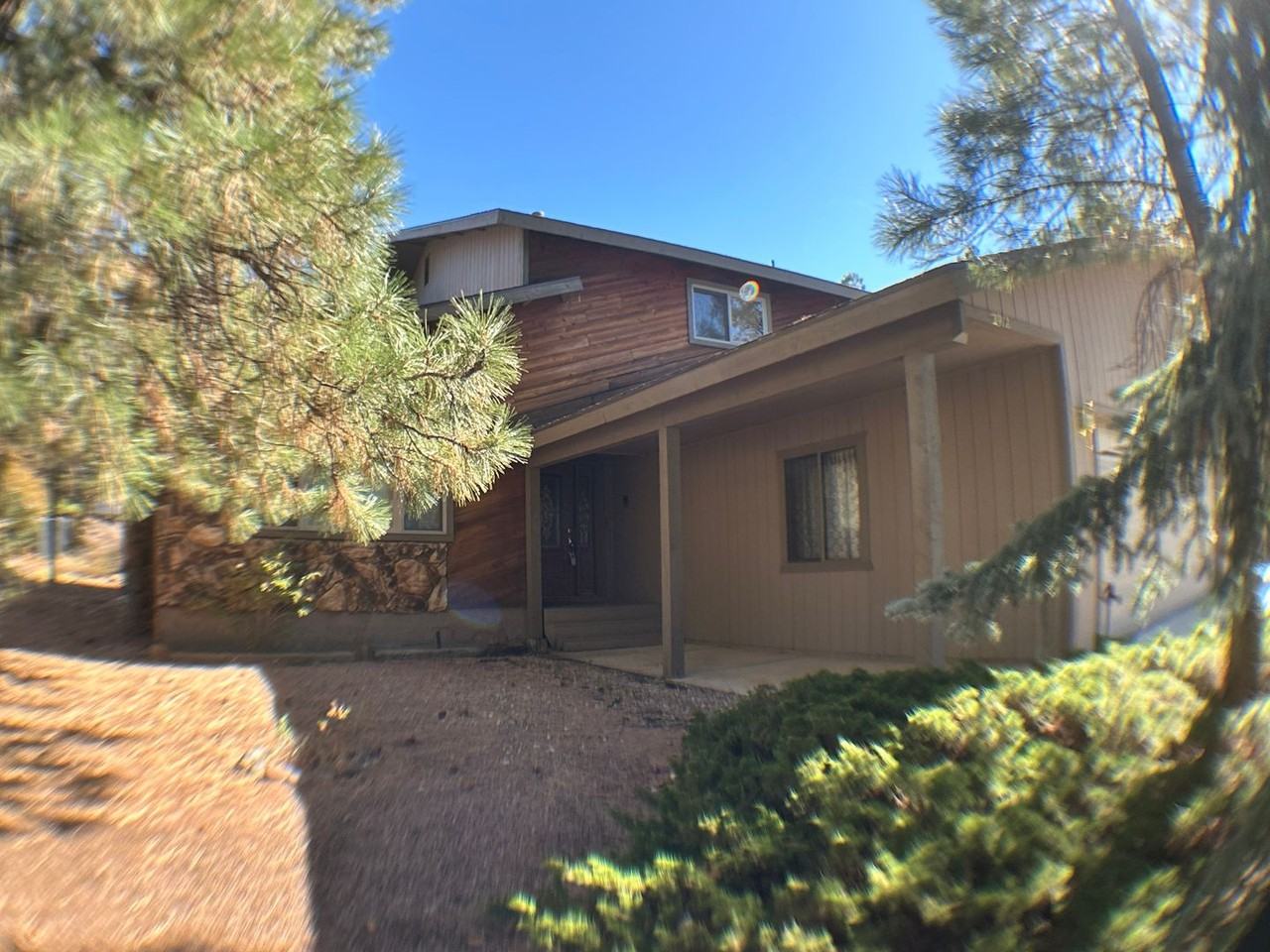 2912 N Rio De Flag Dr - Photo 2 of 44