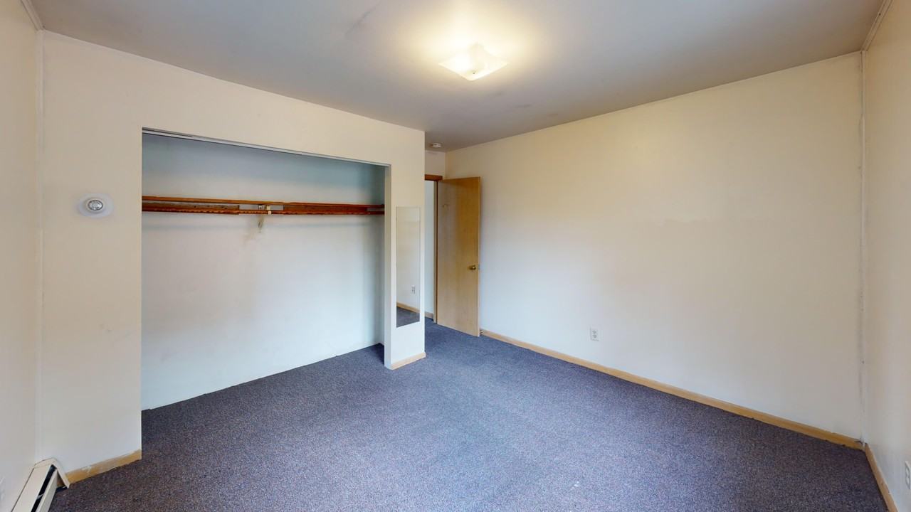 Gilman 115 East - Photo 2 of 24