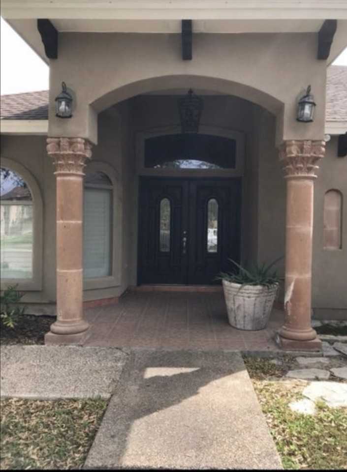 5113 Shark Bay Rd - Photo 2 of 8