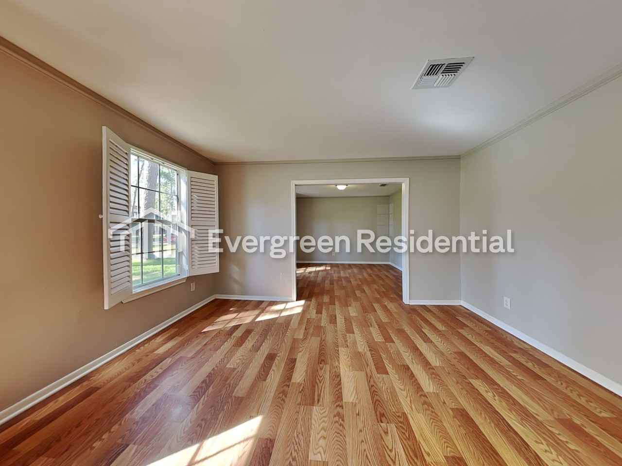 10710 Dunbrook Dr - Photo 2 of 15