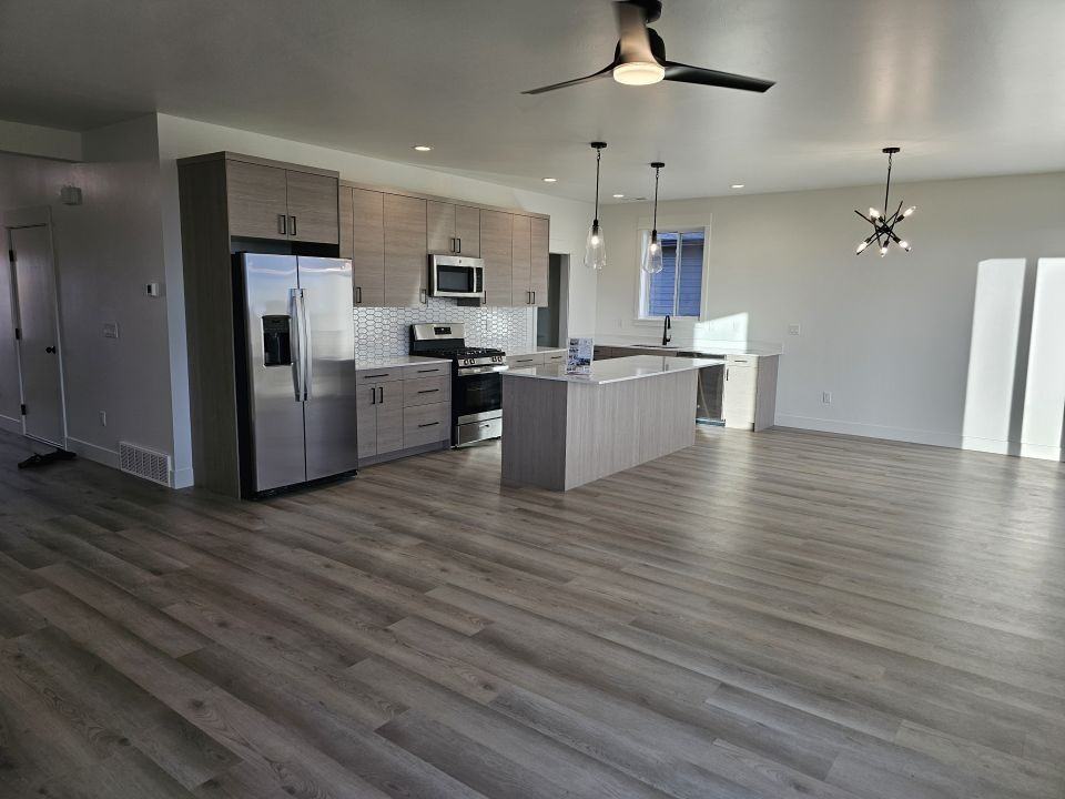 4612 Talking Tree Dr - Photo 3 of 10