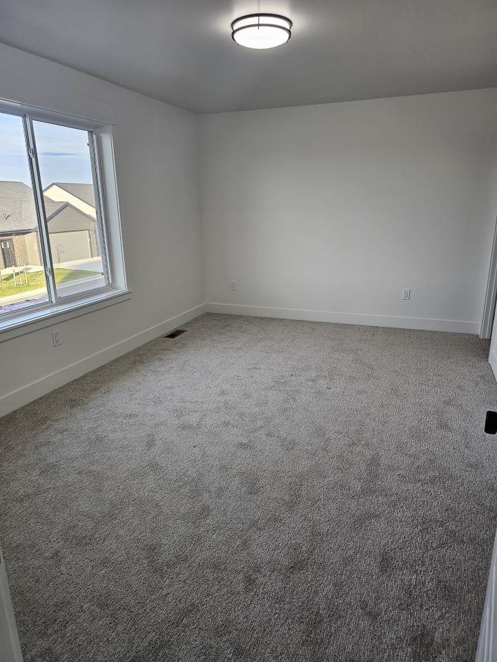 4612 Talking Tree Dr - Photo 5 of 10