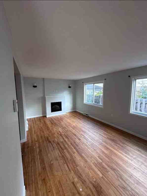 67 Gordon Ave - Photo 2 of 6