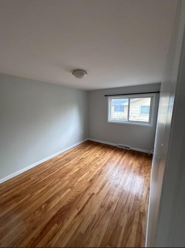 67 Gordon Ave - Photo 4 of 6