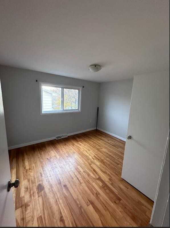 67 Gordon Ave - Photo 5 of 6