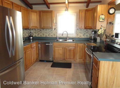 1858 Pine Grove Rd - Photo 2 of 10