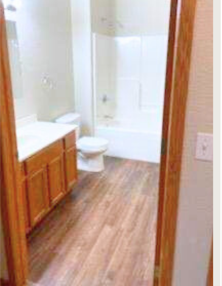 325 W 18th St #2 - Photo 6 of 10