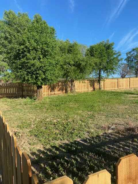 772 W Jefferson St #NA - Photo 2 of 12