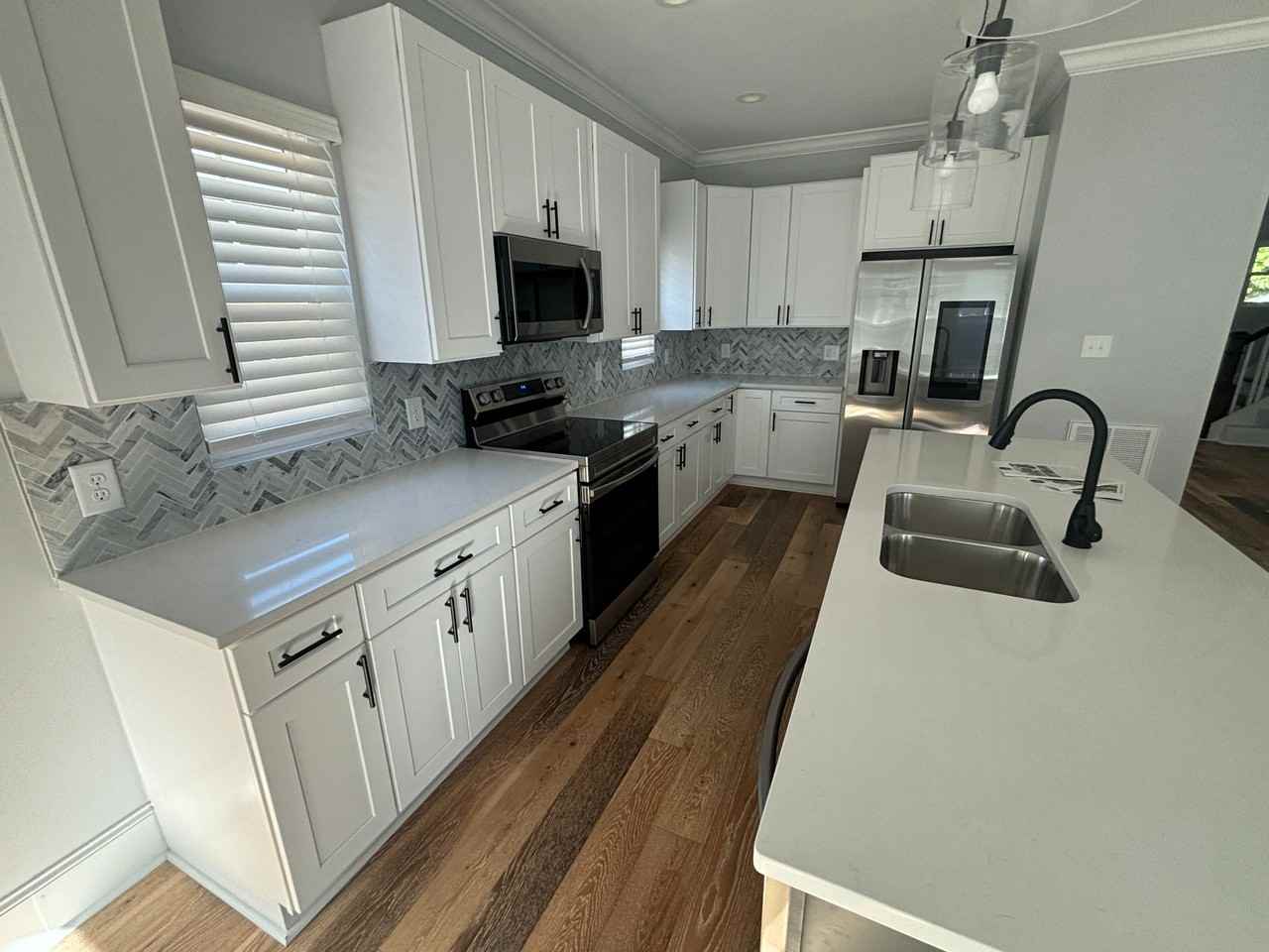 3908 Booker Avenue - Photo 2 of 39