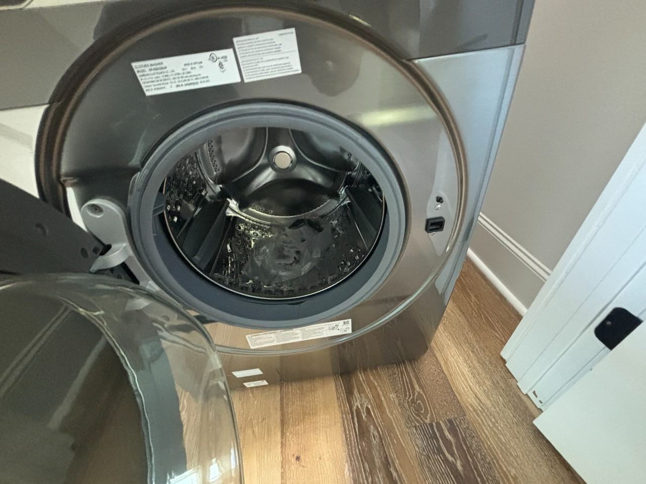 3908 Booker Avenue - Photo 4 of 39