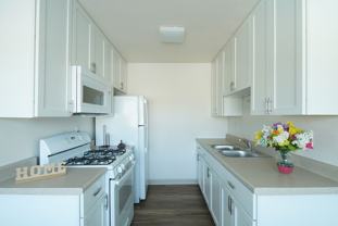 La Privada Valle Poway - Photo 1 of 1
