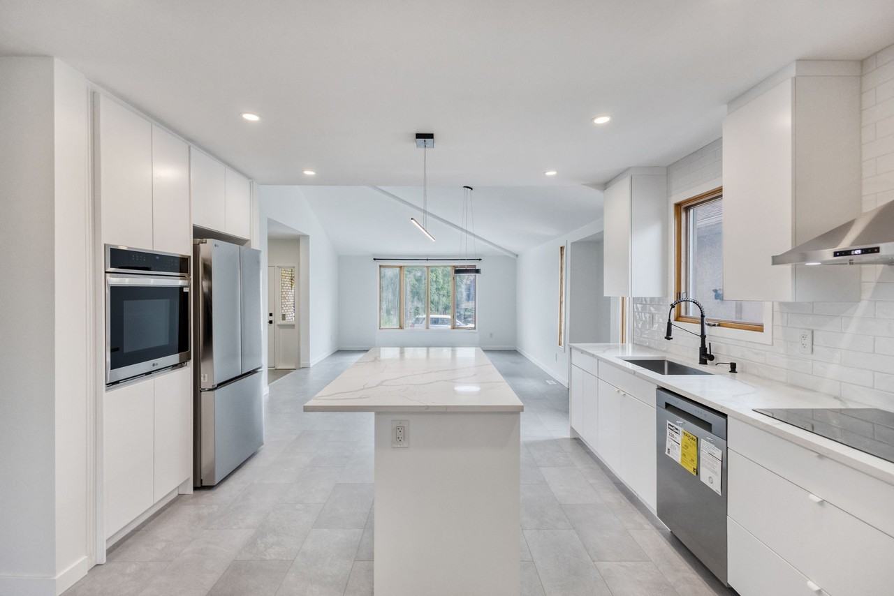 129 Apple Hill Rd - Photo 2 of 20