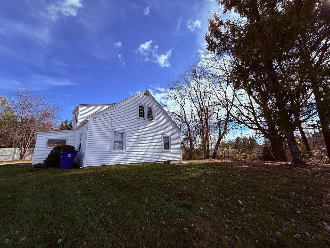 1617 Kennedy Ave - Photo 4 of 14