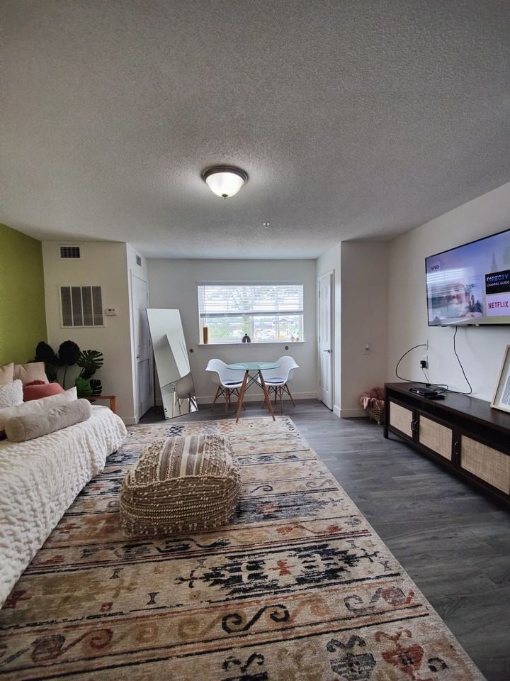 Stafford Commons - Photo 6 of 39