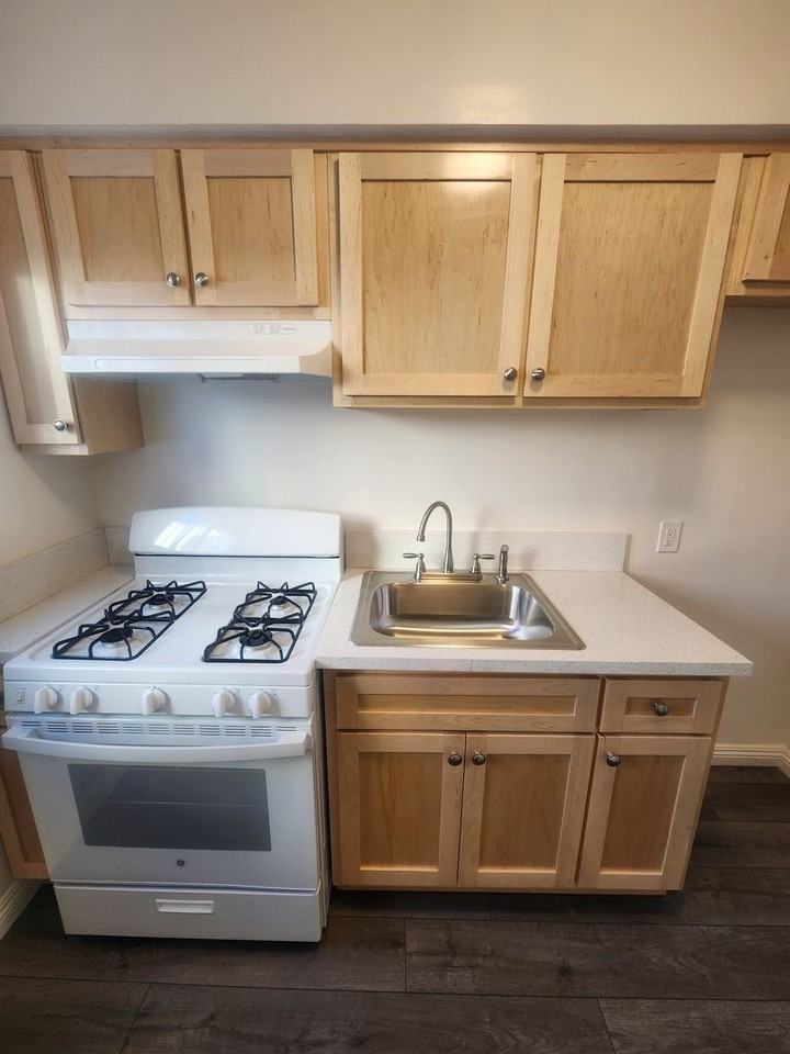 Lauret - Photo 6 of 20